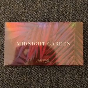 Kara beauty eyeshadow pallet